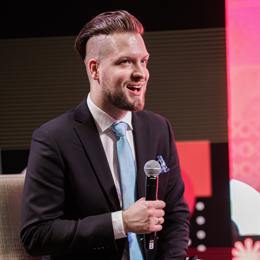 前7月广州外贸进出口超7114亿元,同比增14.5%